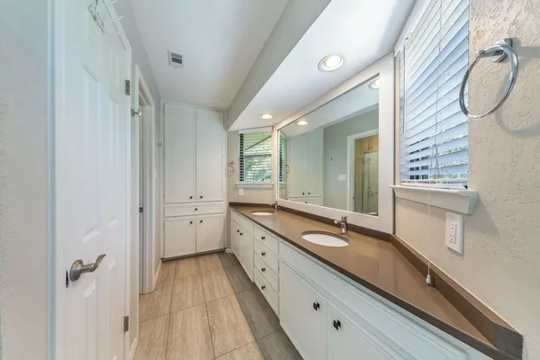 $2,500 | 4404 Travis Country Circle, Unit C3, Austin, TX 78735