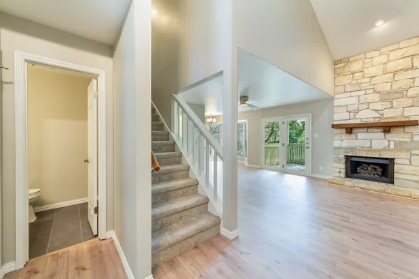 $2,500 | 4404 Travis Country Circle, Unit C3, Austin, TX 78735