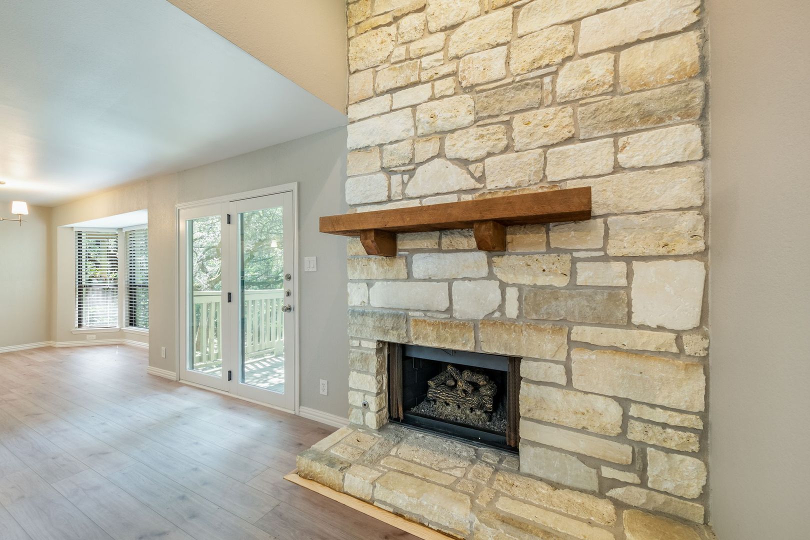 4404 Travis Country Circle, Unit C3 Austin, TX 78735 - Photo 6 of 31