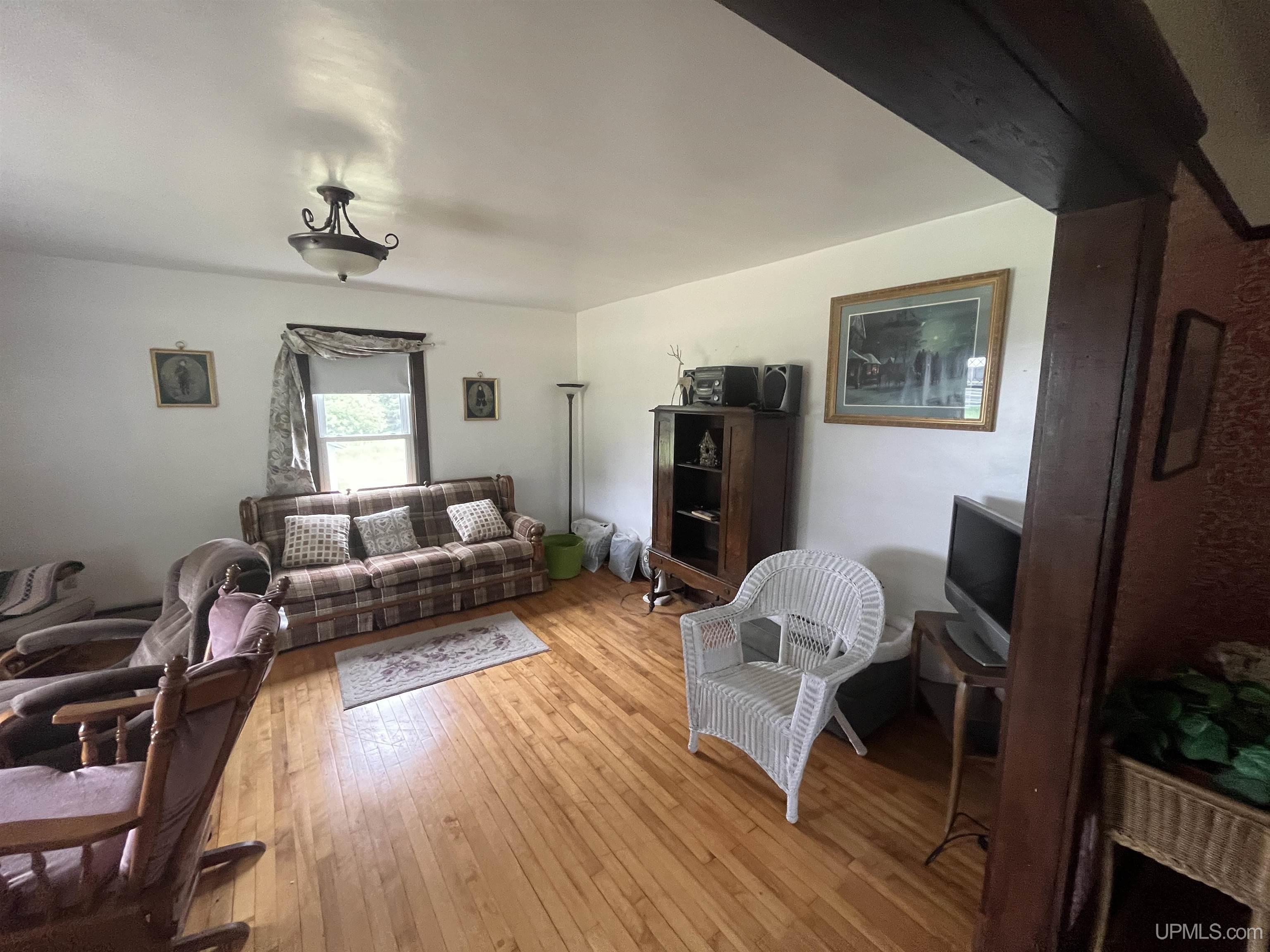 589 Mangum Road Marquette, MI 49855 - Photo 23 of 59