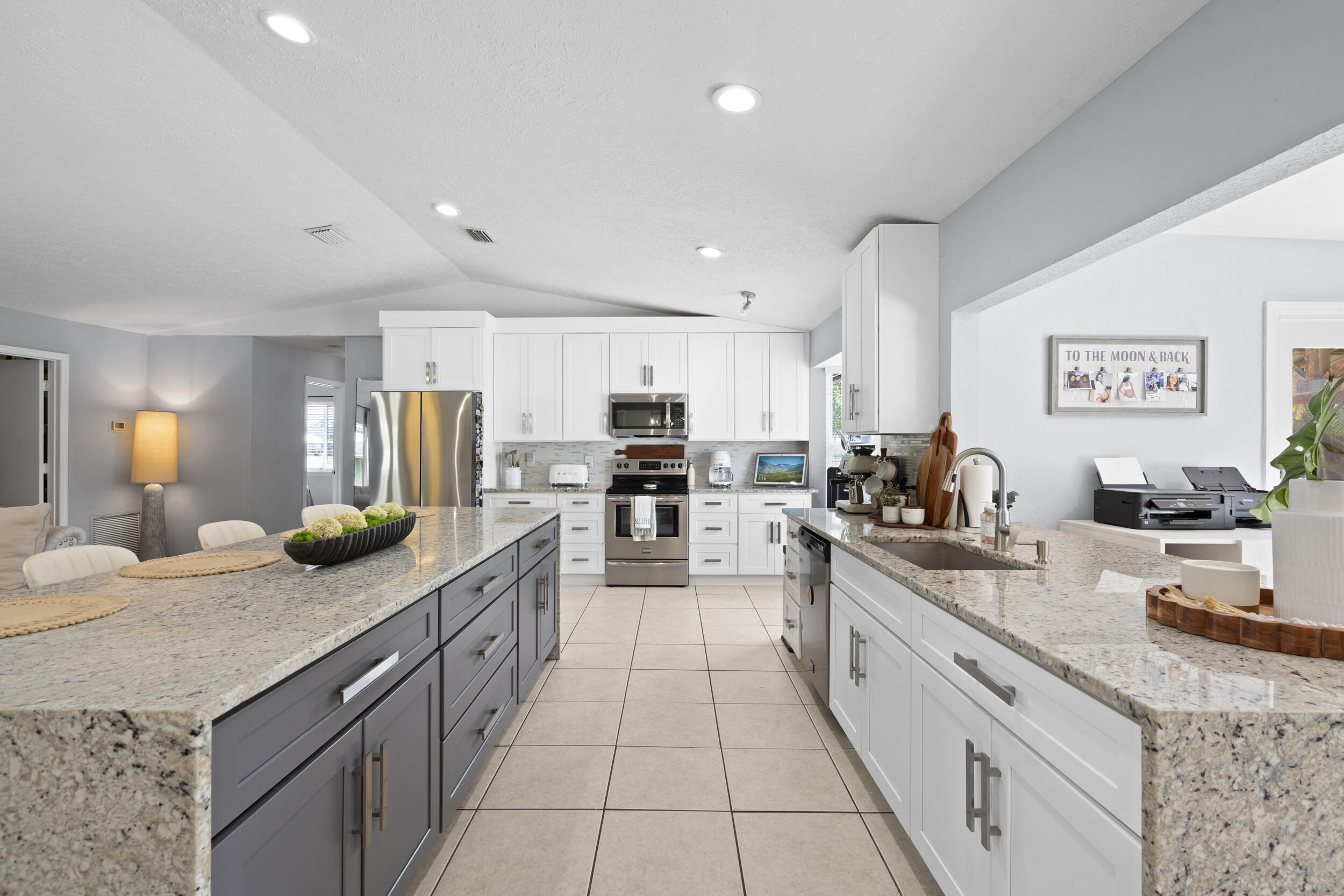 3238 Southwest Constellation Road Port St. Lucie, FL 34953 - Photo 15 of 65 15_dsc00459