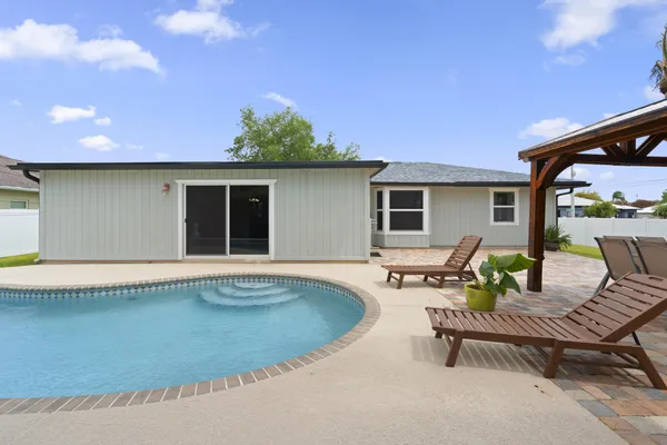 $3,100 | 3238 Southwest Constellation Road, Port St. Lucie, FL 34953