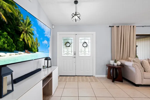$3,100 | 3238 Southwest Constellation Road, Port St. Lucie, FL 34953