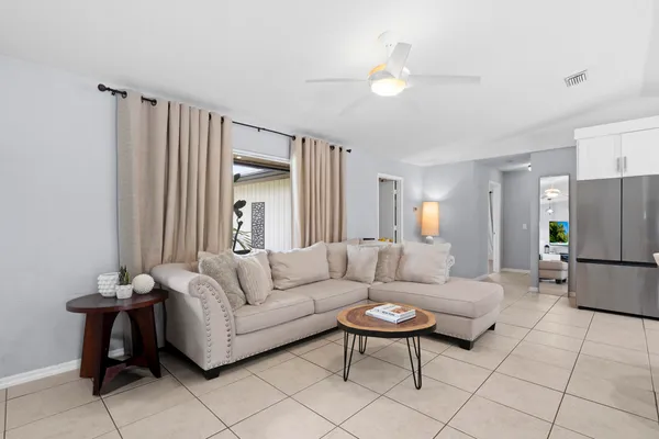 $3,100 | 3238 Southwest Constellation Road, Port St. Lucie, FL 34953