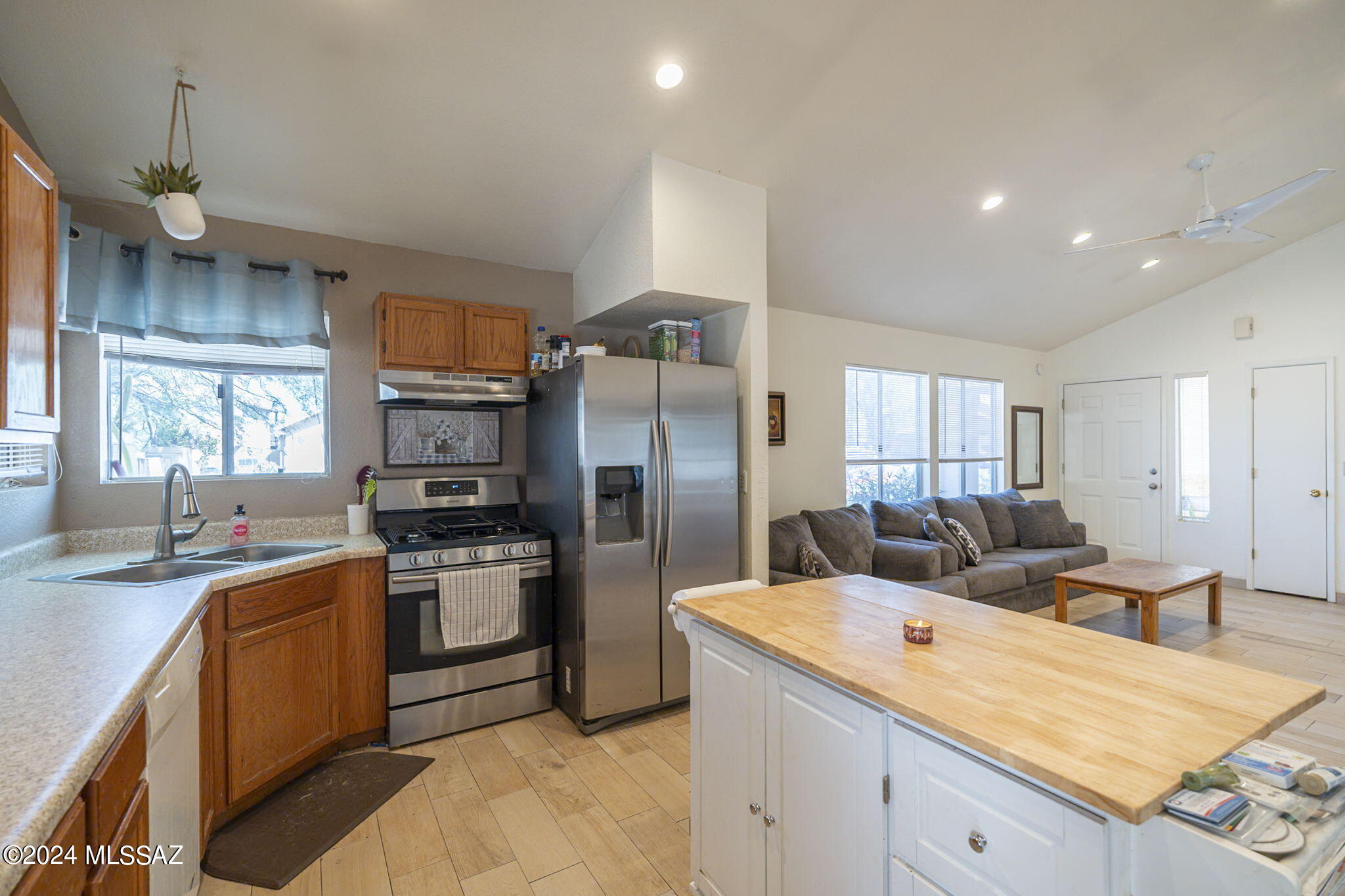 5376 South Wembly Road Tucson, AZ 85746 - Photo 10 of 24 Gallery Image 10