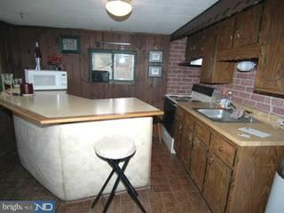 676 Seidels Run Road Leesport, PA 19533 - Photo 5 of 6 Gallery Image 5