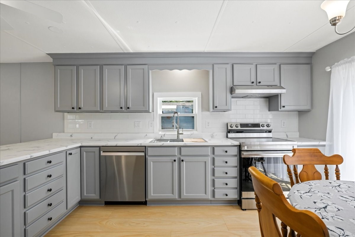 239 Ayer Road, Unit 82 Littleton, MA 01460 - Photo 5 of 19 Gallery Image 5