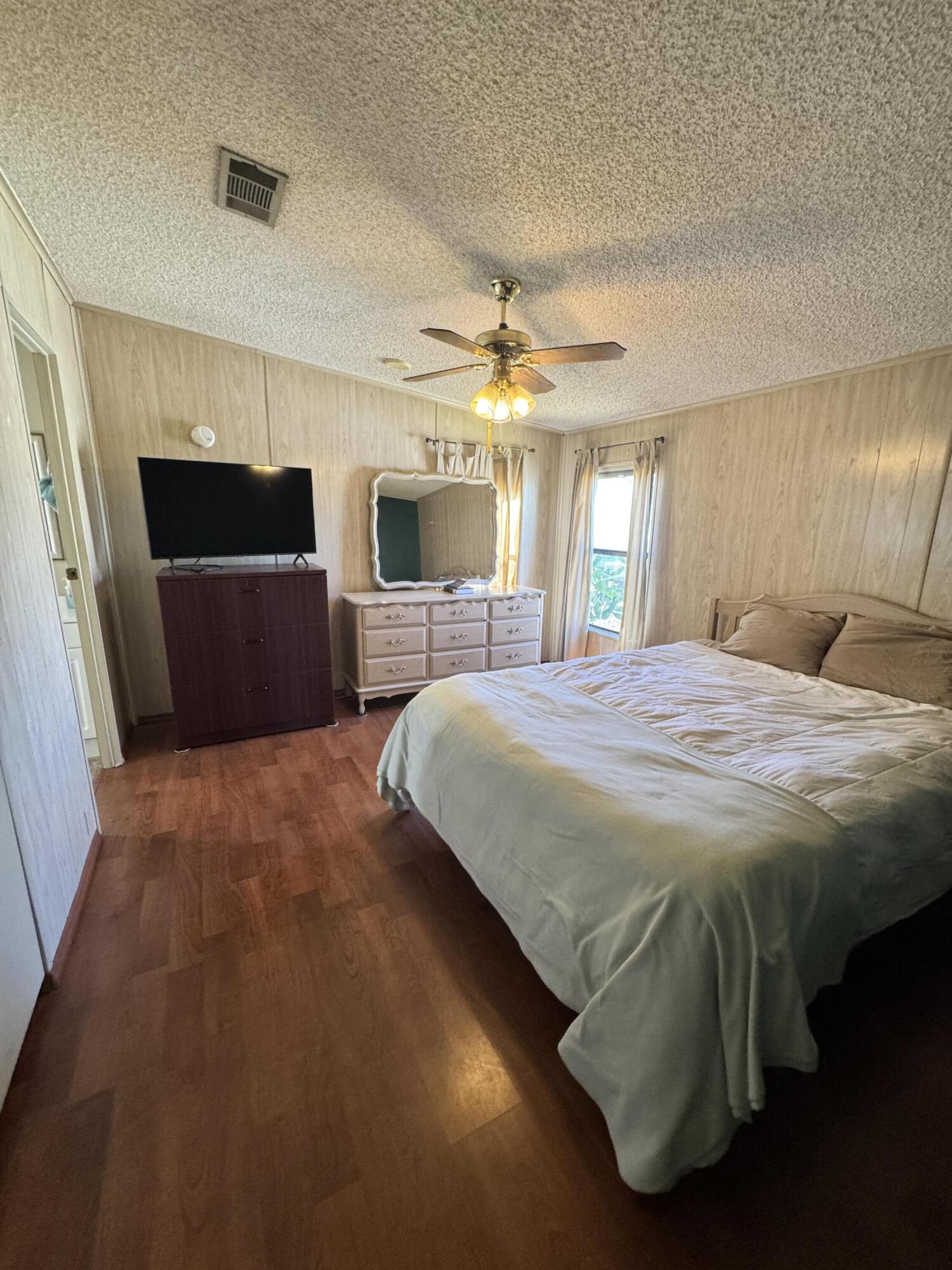 13953 Adelfa Avenue Fort Pierce, FL 34951 - Photo 24 of 37 IMG_0901