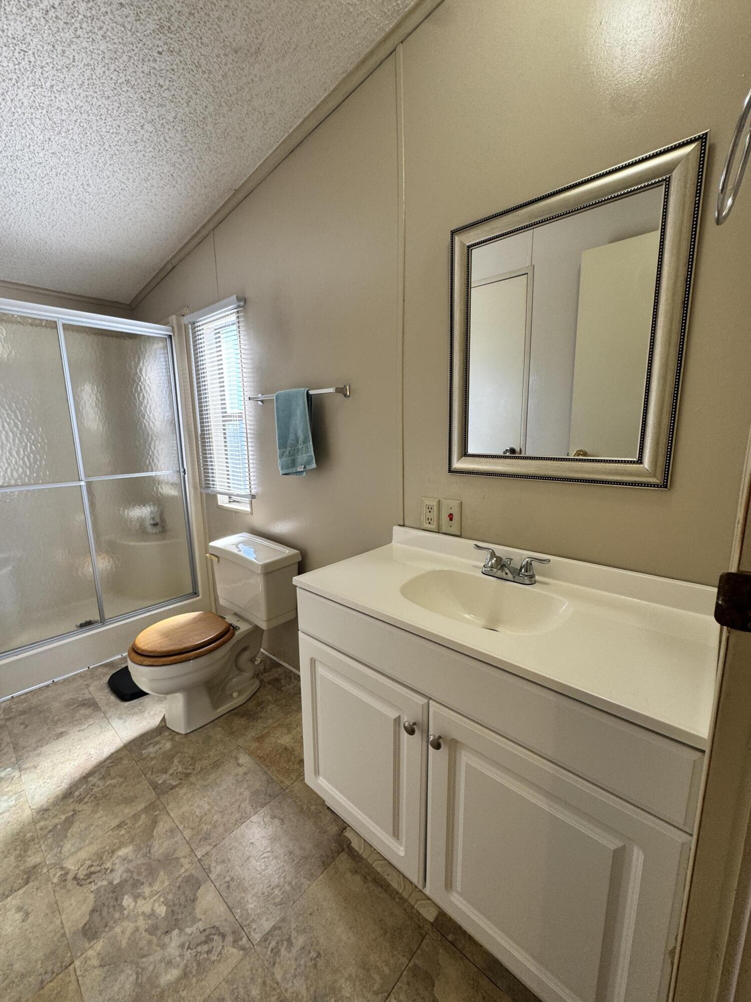 13953 Adelfa Avenue Fort Pierce, FL 34951 - Photo 25 of 37 IMG_0908