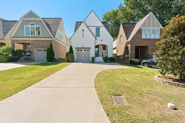 a front view of house with yard