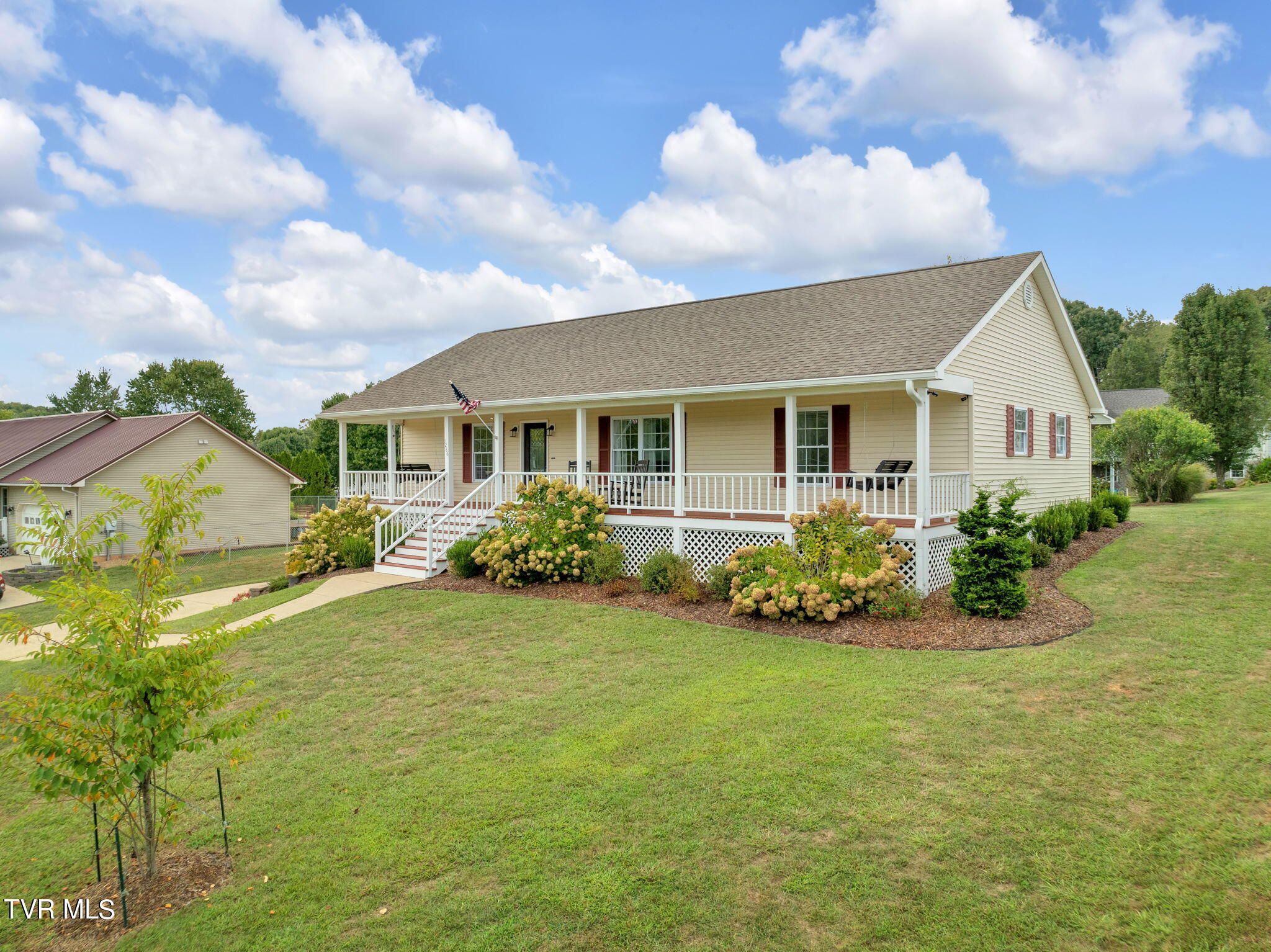 1286 Shiloh Road Greeneville, TN 37745 - Photo 1 of 49 2-web-or-mls-JH 20240906-177