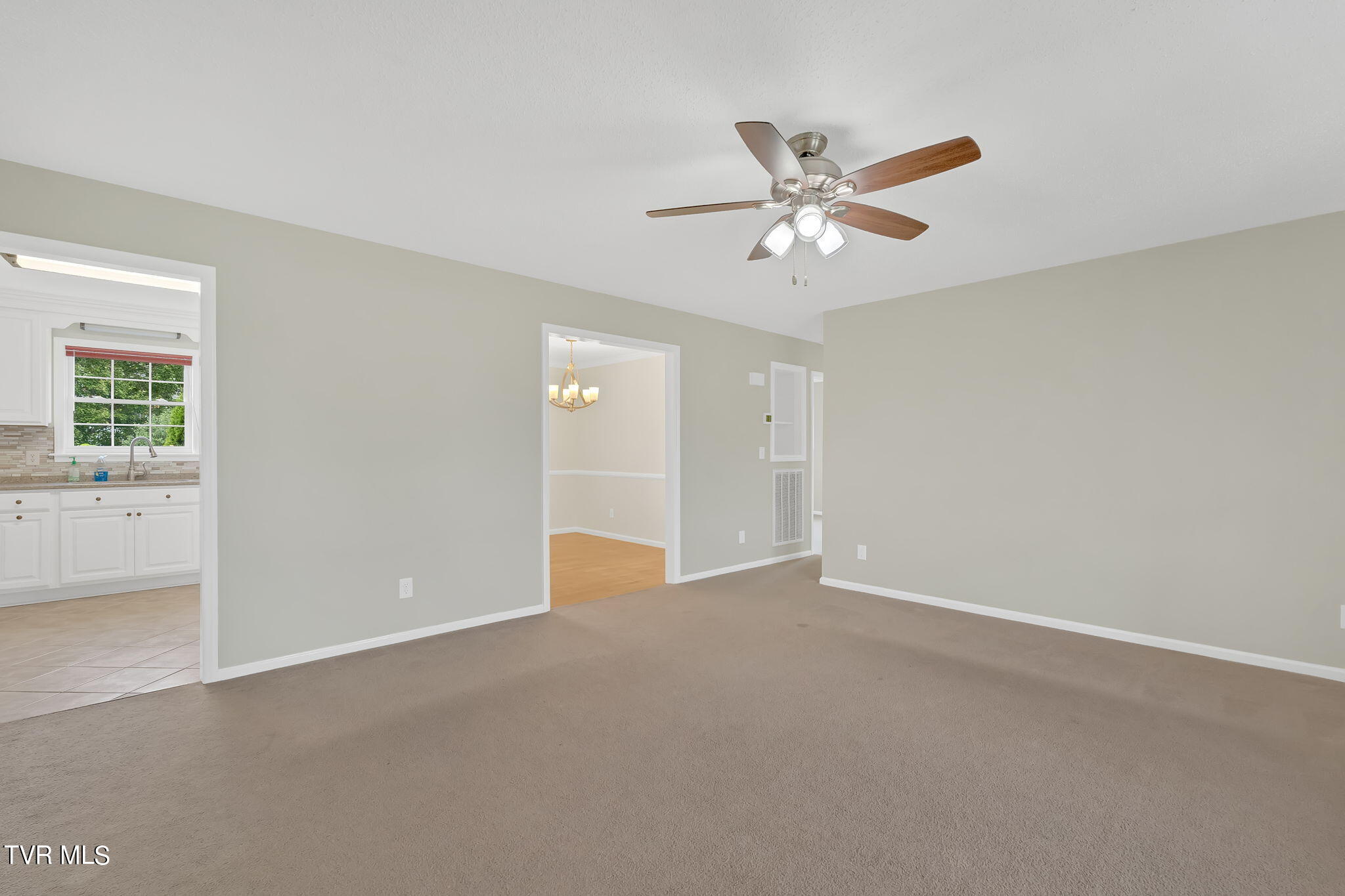 1286 Shiloh Road Greeneville, TN 37745 - Photo 17 of 49 15-web-or-mls-JH 20240906-222