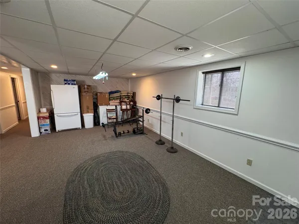 a view of a storage & utility room