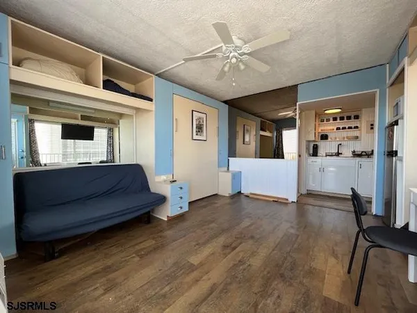 $8,000 | 3501 Boardwalk, Unit C207, Atlantic City, NJ 08401