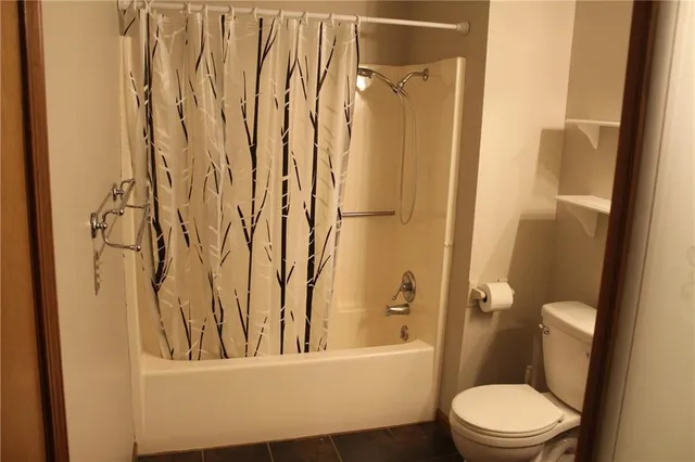 $185,000 | 1405 North Walnut Street, Iola, KS 66749