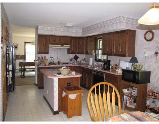 19 Woodard Road Augusta, ME 04330 - Photo 3 of 18 Kitchen.