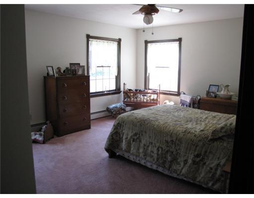 19 Woodard Road Augusta, ME 04330 - Photo 10 of 18 Bedroom.