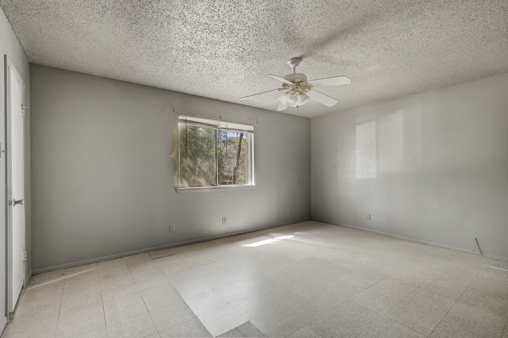 6207 Adalee Avenue Austin, TX 78723 - Photo 16 of 39
