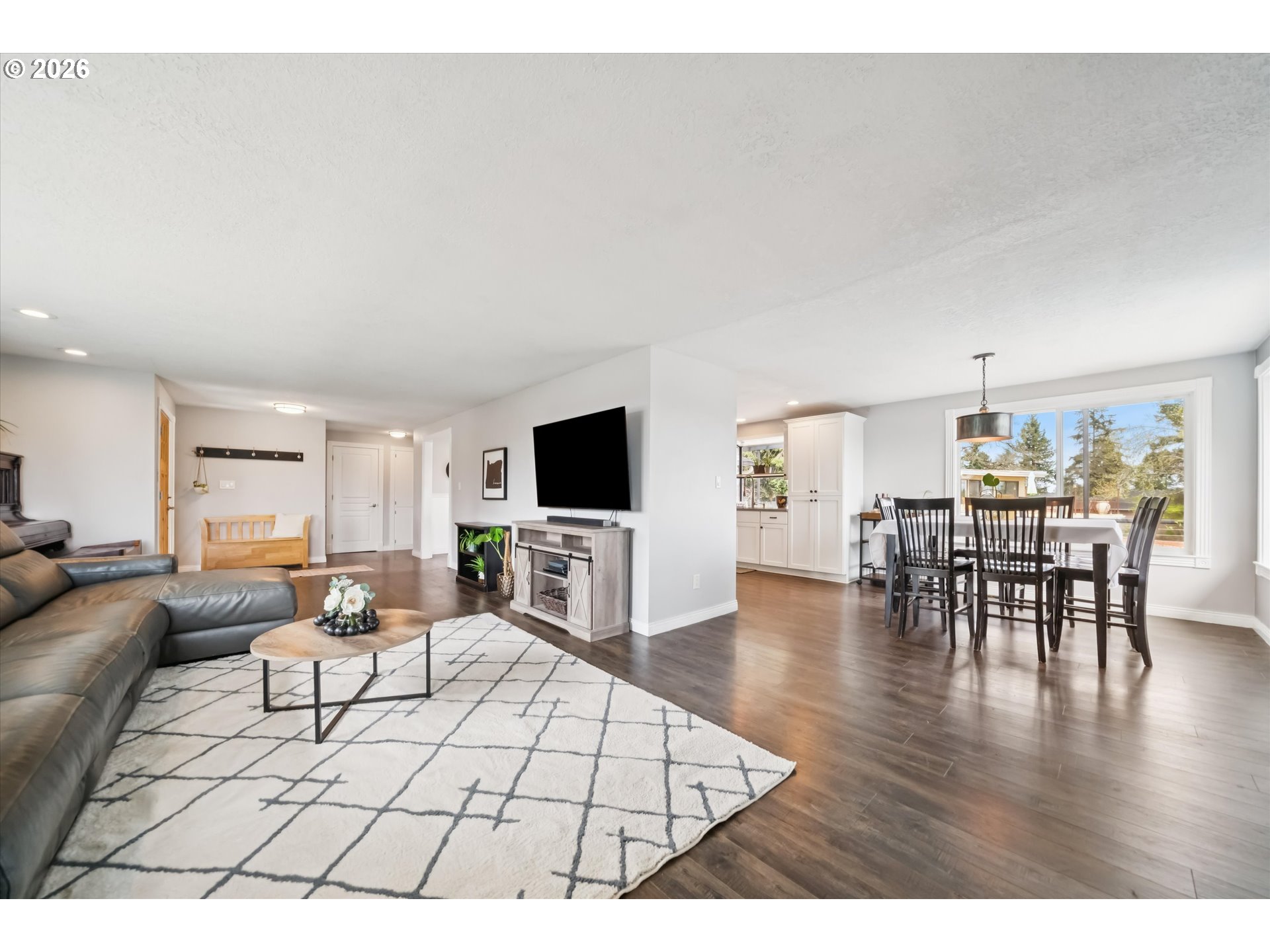 7135 Monte Verde Drive Gladstone, OR 97027 - Photo 5 of 34