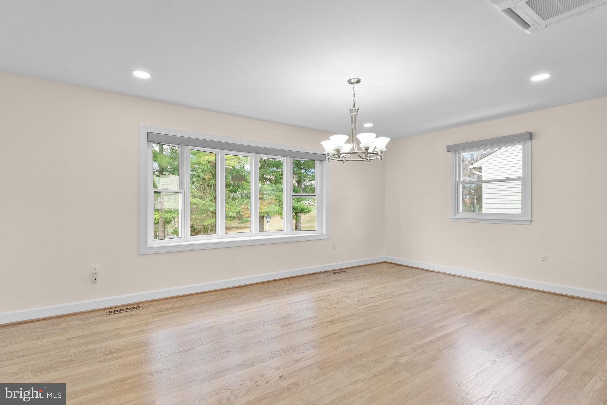 19005 Mt Airey Road Brookeville, MD 20833 - Photo 4 of 40