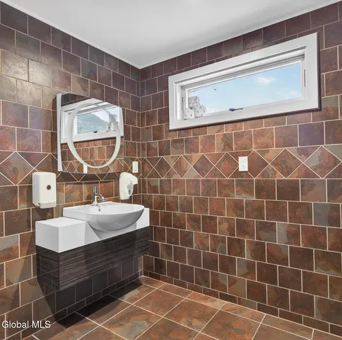 $2,200,000 | 2684 Highway 296, Hunter, NY 12442