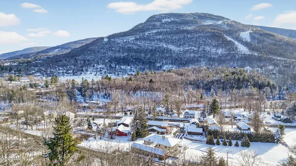 $1,500,000 | 2684 Highway 296, Hunter, NY 12442