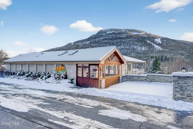 $2,200,000 | 2684 Highway 296, Hunter, NY 12442