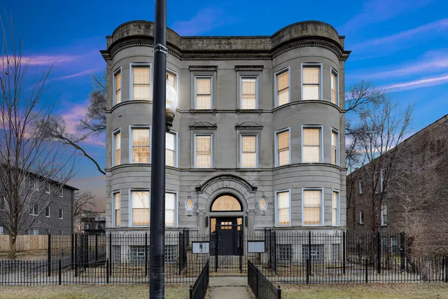 $1,800 | 5341 South Indiana Avenue, Unit 2, Chicago, IL 60615