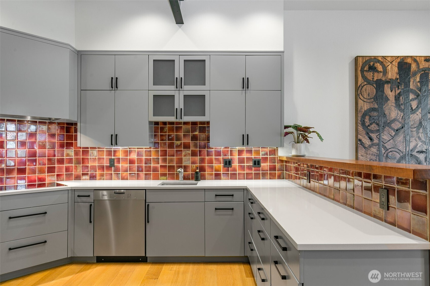 1406 Harvard Avenue, Unit 10 Seattle, WA 98122 - Photo 13 of 24