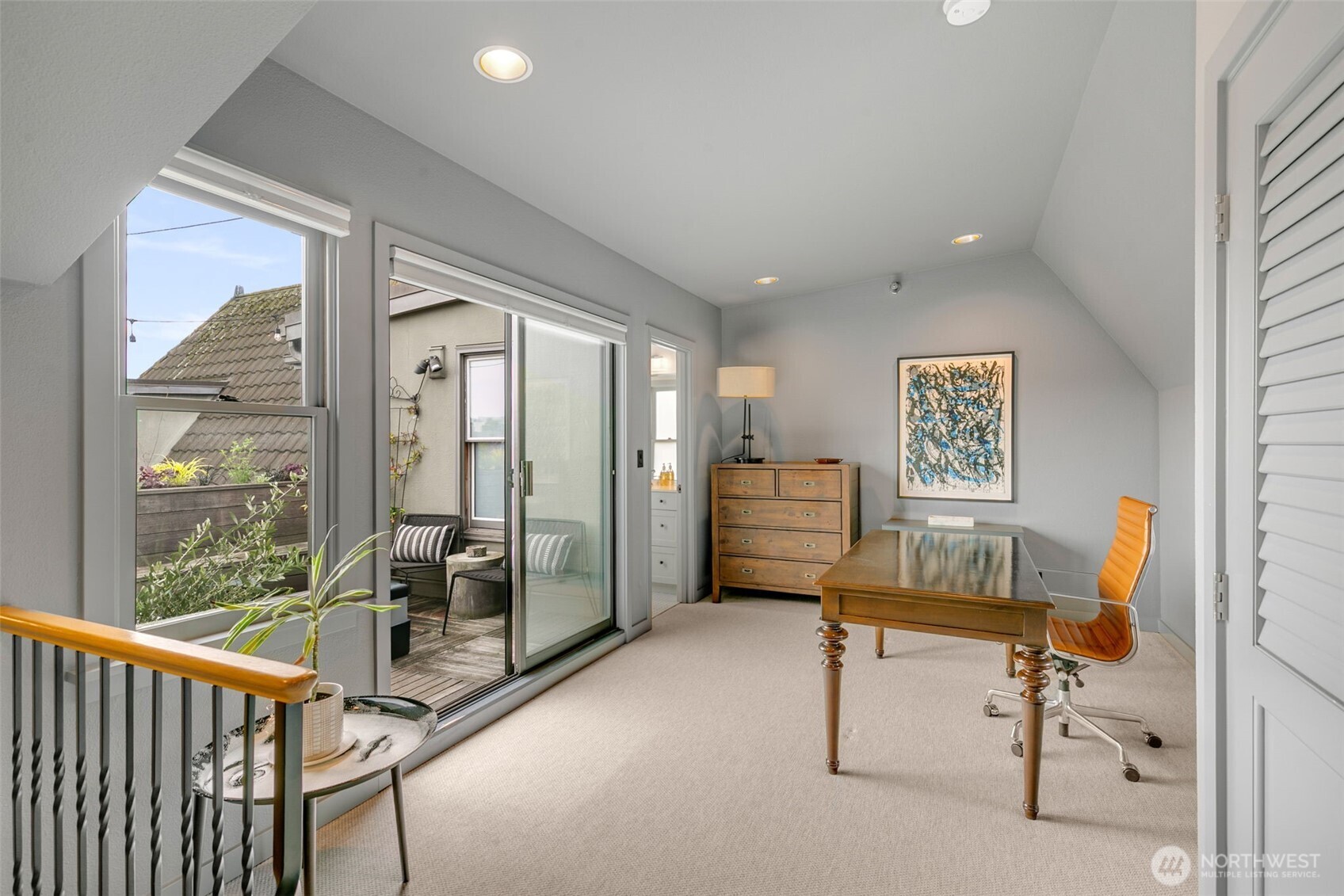 1406 Harvard Avenue, Unit 10 Seattle, WA 98122 - Photo 19 of 24