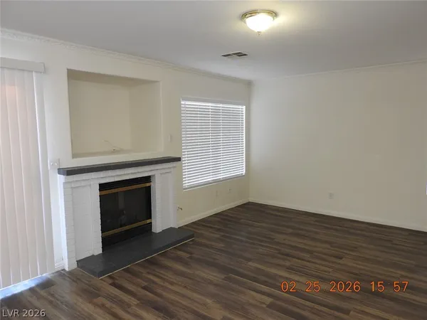 $2,150 | 93 Myrtle Beach Drive, Henderson, NV 89074