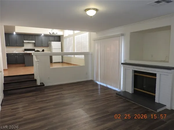 $2,150 | 93 Myrtle Beach Drive, Henderson, NV 89074