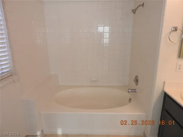 $2,150 | 93 Myrtle Beach Drive, Henderson, NV 89074