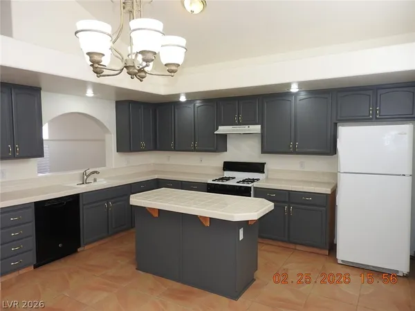 $2,150 | 93 Myrtle Beach Drive, Henderson, NV 89074