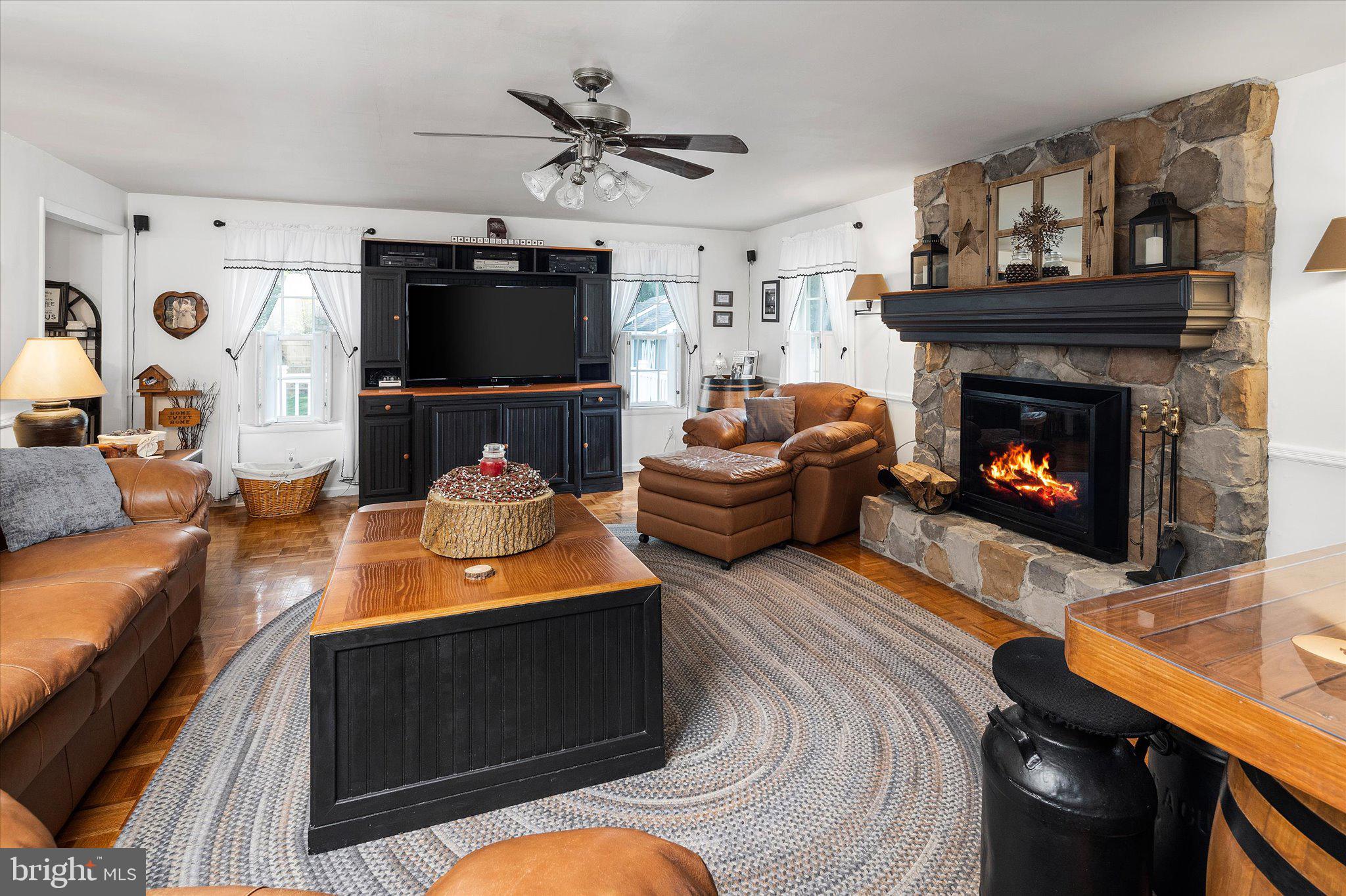 104 Jonathan Drive Hamilton, NJ 08690 - Photo 2 of 29