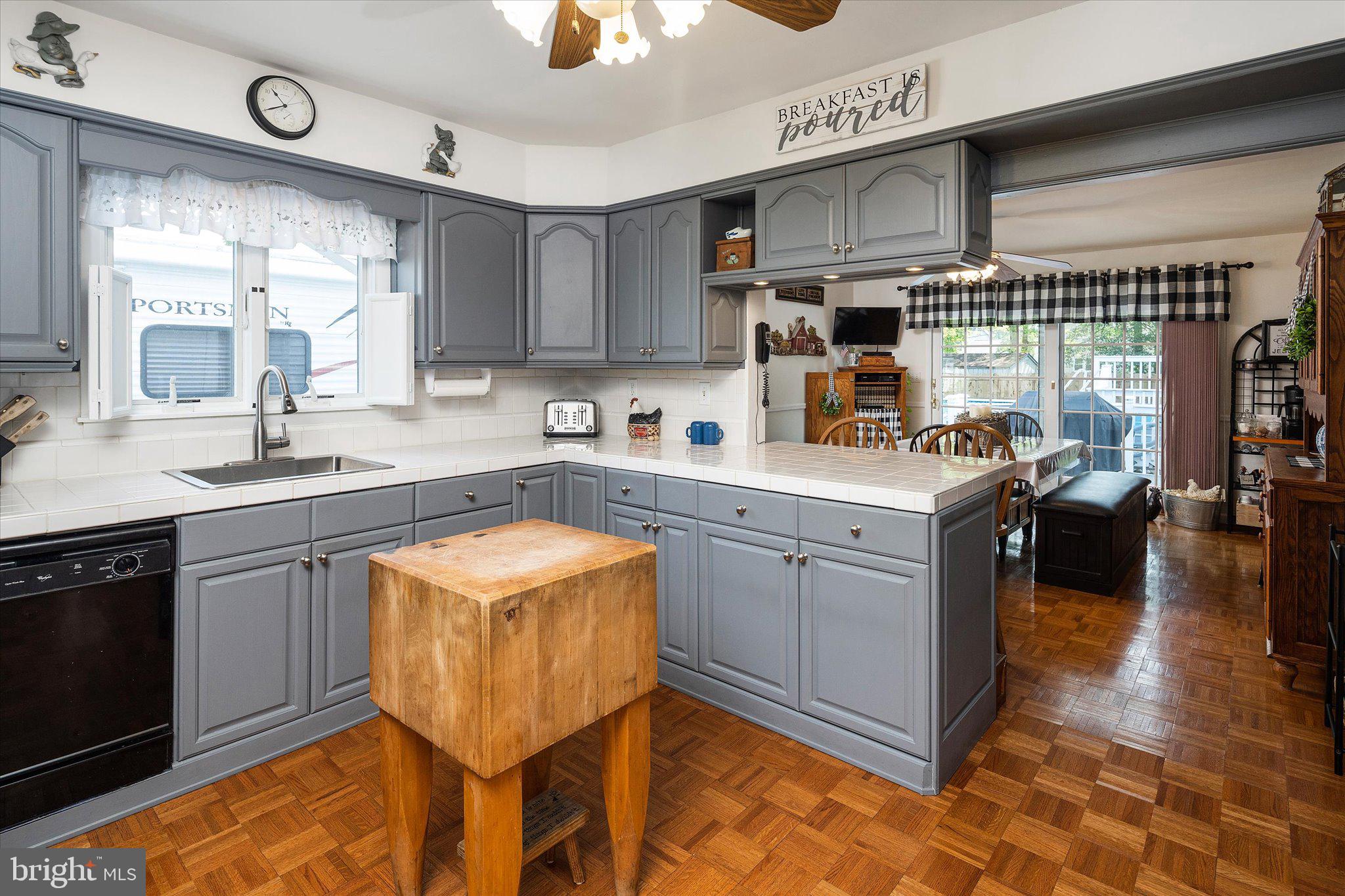 104 Jonathan Drive Hamilton, NJ 08690 - Photo 8 of 29