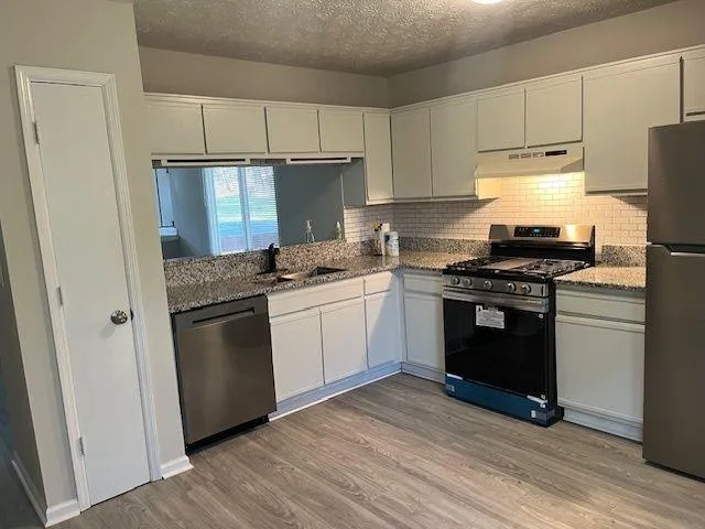 $1,735 | 1560 Pin Oak Lane Southeast, Conyers, GA 30094