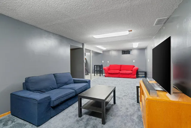 $359,900 | 2008 Zircon Lane, Eagan, MN 55122