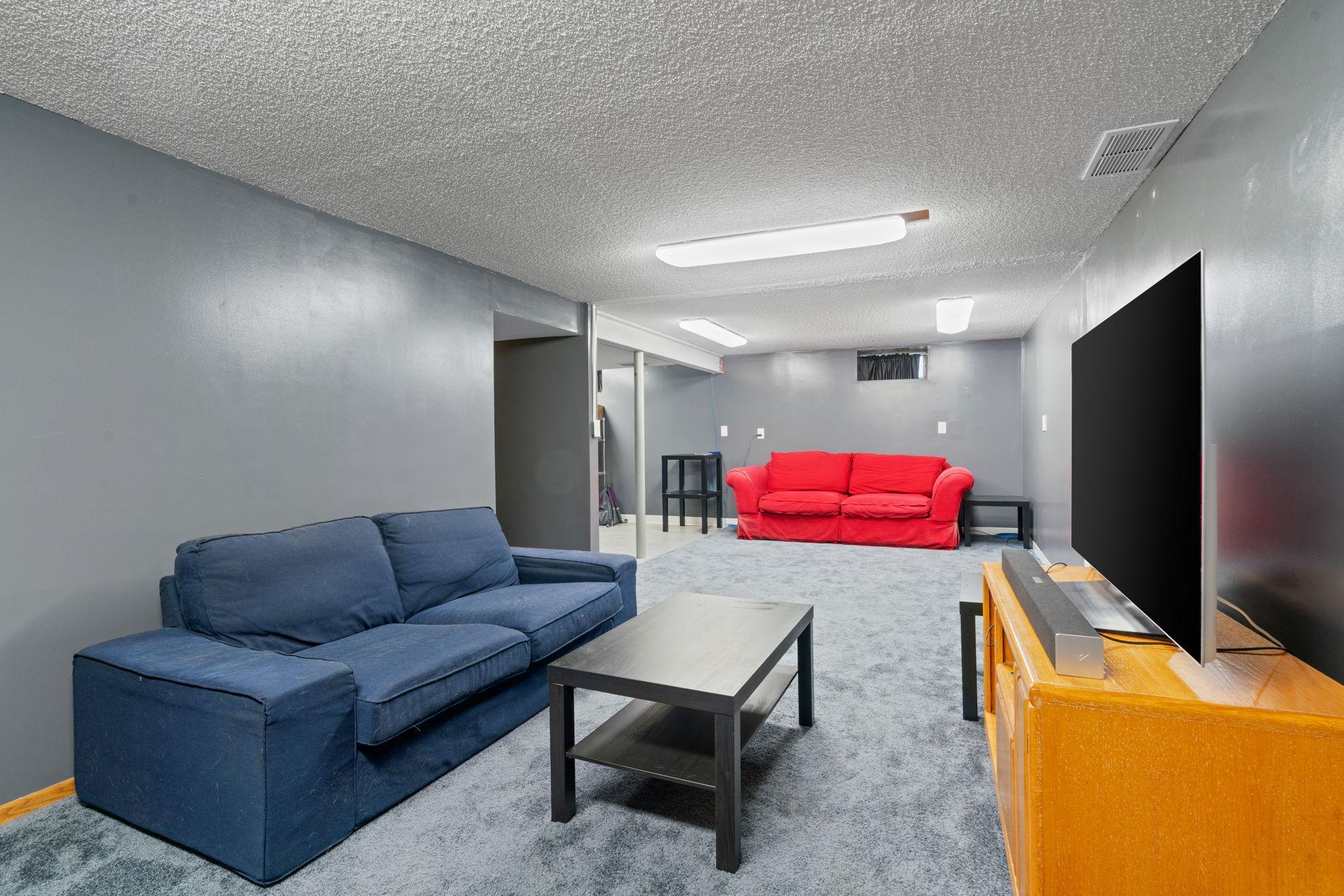 2008 Zircon Lane St. Paul, MN 55122 - Photo 12 of 14