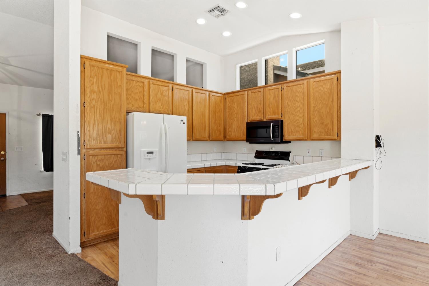 4928 Valley Terrace Way Salida, CA 95368 - Photo 11 of 32