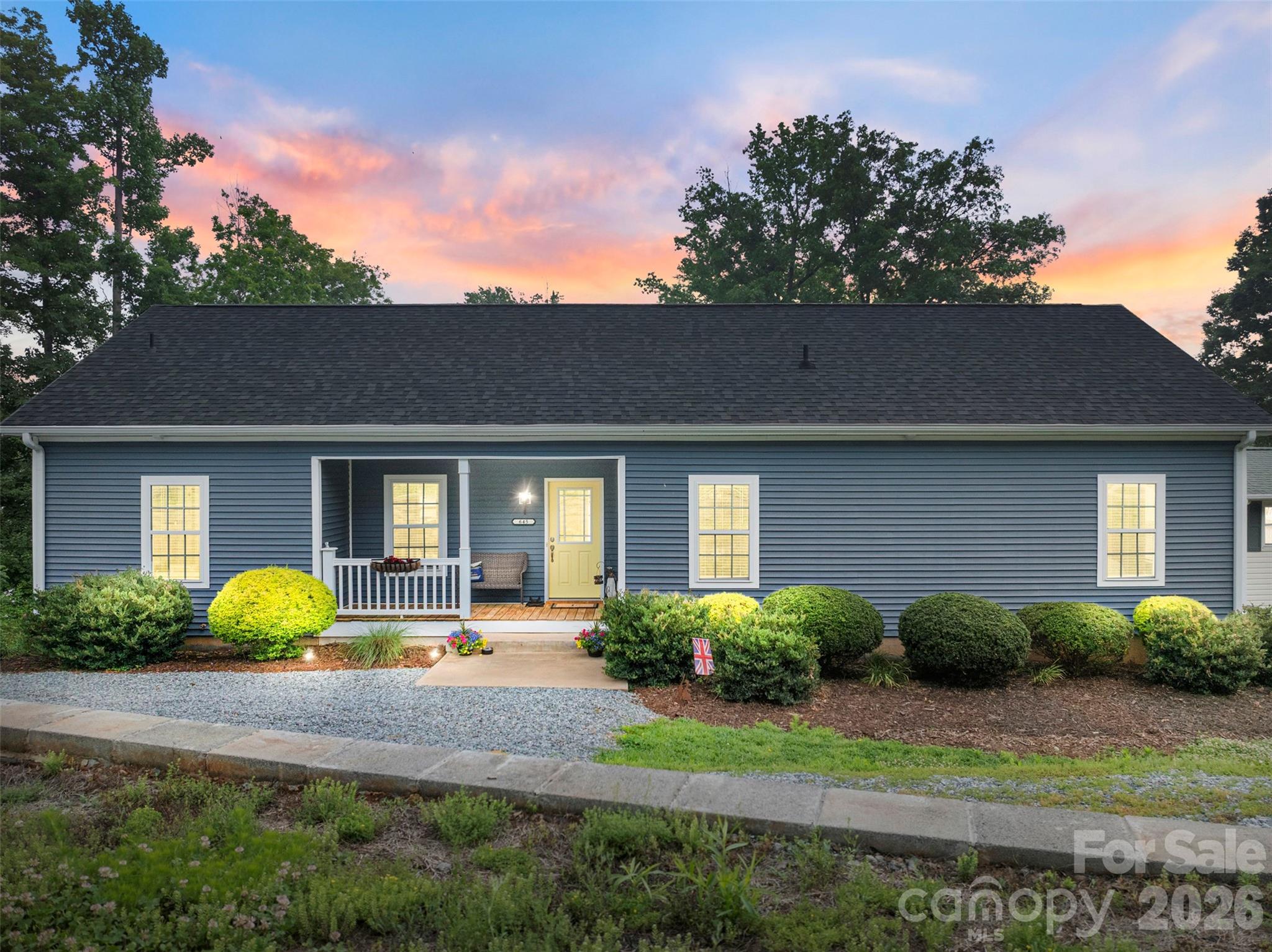 645 Riverside Drive Lexington, NC 27292 - Photo 4 of 47