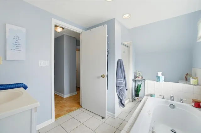 $456,000 | 9131 Newcastle Avenue, Morton Grove, IL 60053