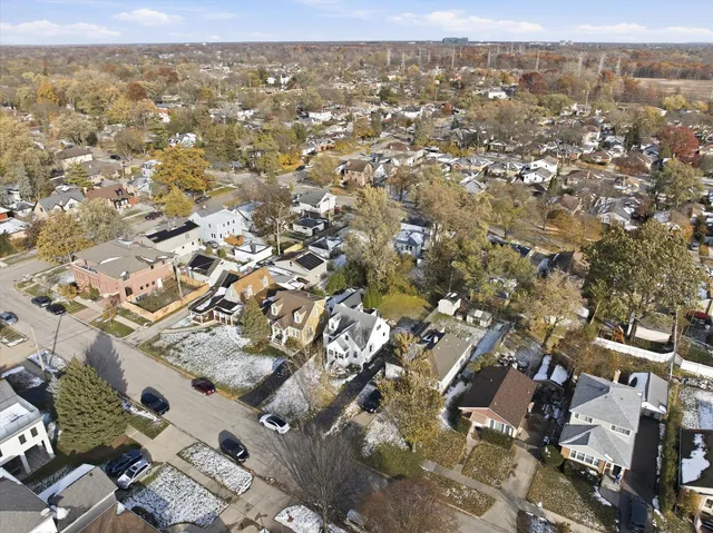 $456,000 | 9131 Newcastle Avenue, Morton Grove, IL 60053