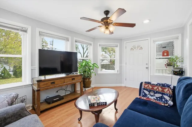 $456,000 | 9131 Newcastle Avenue, Morton Grove, IL 60053