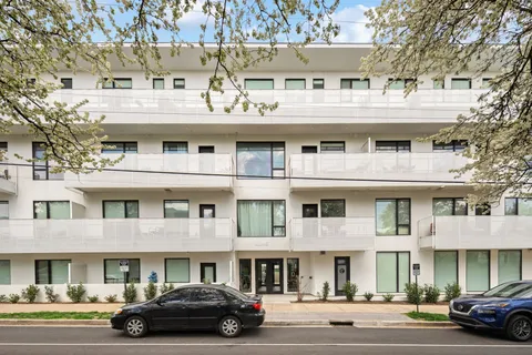 $689,900 | 920 South Street, Nashville, TN 37203