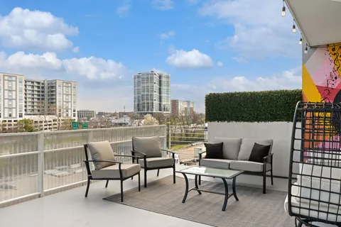 $689,900 | 920 South Street, Nashville, TN 37203