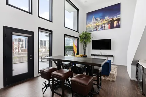 $689,900 | 920 South Street, Nashville, TN 37203