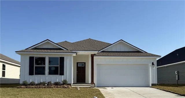 $282,900 | 415 Holmes Boulevard, Terrytown, LA 70056