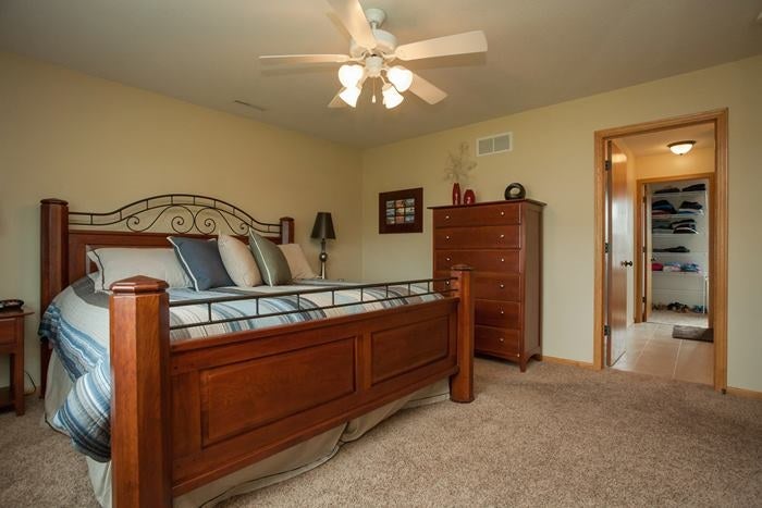 3608 Water Point Road Southwest Cedar Rapids, IA 52404 - Photo 16 of 25 Gallery Image 16