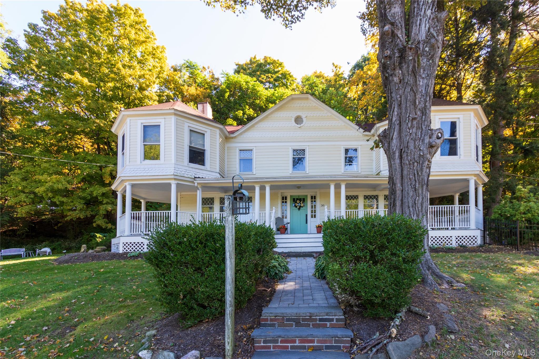 30 Old Post Road North Red Hook, NY 12571 - Photo 4 of 34 Gallery Image 4
